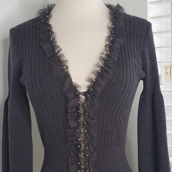 EMPORIO ARMANI Peplum Balloon Sleeve Sweater 8. - Picture 5 of 12